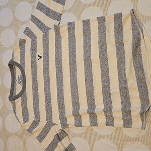 American Eagle mens thin waffle sweater, large